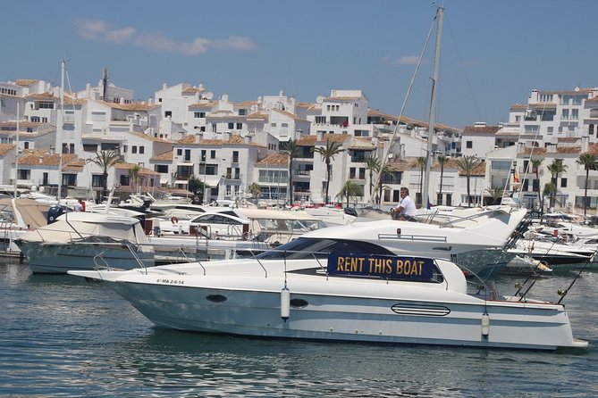 3 Hours Boat Tour along the Marbella Coast - A private cruise with a Puerto Banús finale