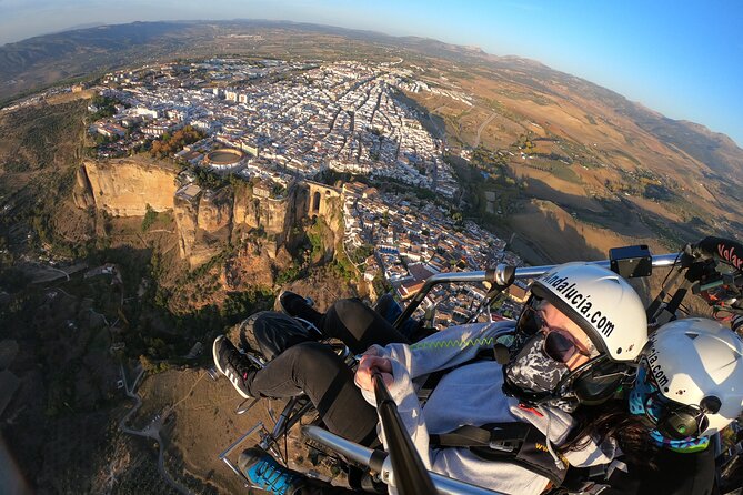 30-minute paramotor flight in Ronda - The value of $115.64 per person