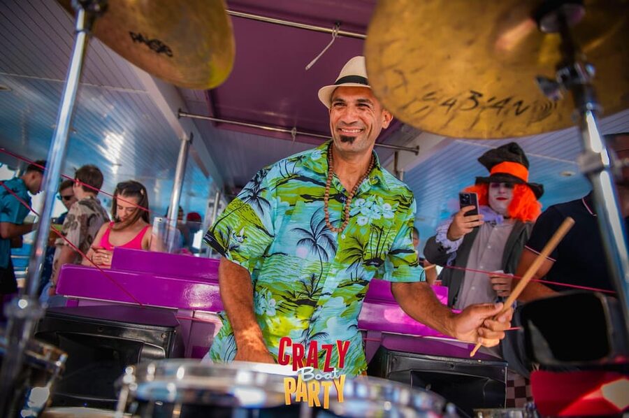 Benalmadena: Boat Party with a Drink - Drinks and the real price of the outing