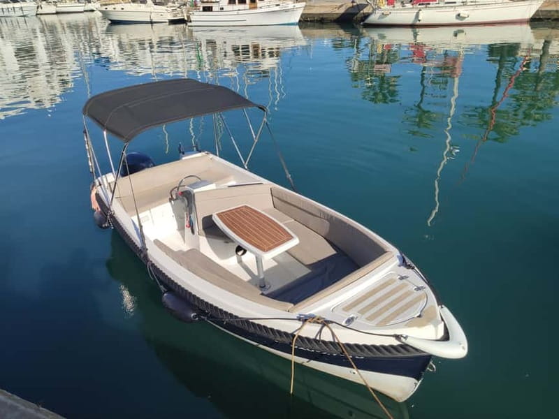 Benalmadena: Boat Rental with No License Required - The swimming, snorkeling, and picnic side of the outing