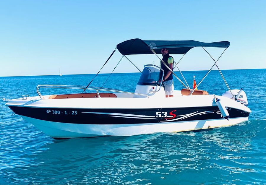 Benalmádena: Boat Rental without License - Safety deserves your full attention