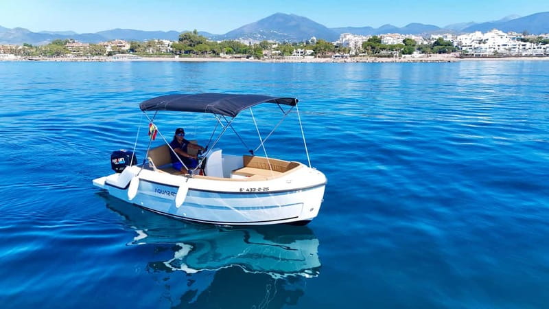 Benalmádena: license-Free Rent Boat for Dolphin Watching - Who will enjoy this Benalmádena boat rental