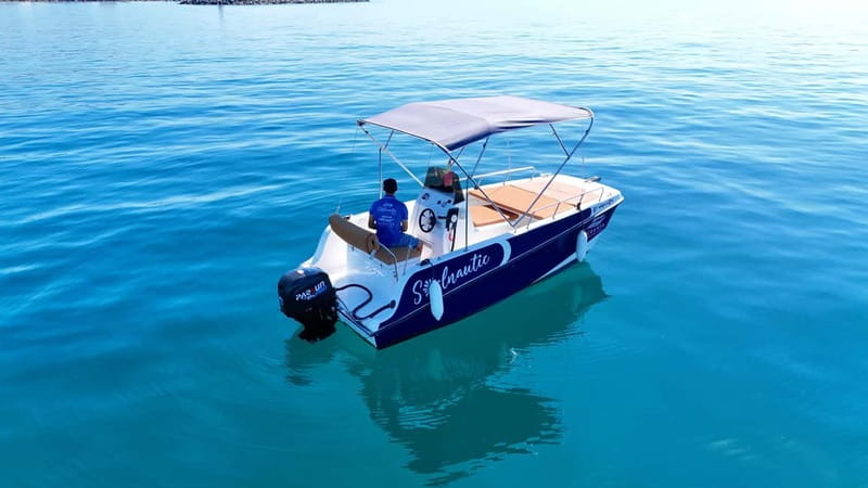Benalmádena: license-Free Rent Boat for Dolphin Watching - Booking advice for the best outing