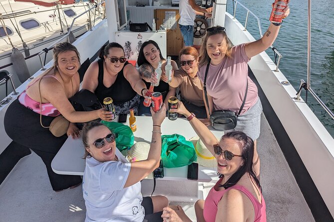 Benalmadena Private Boat-Trip / Excursion with Open bar 1-10Pax - How to choose between one and four hours