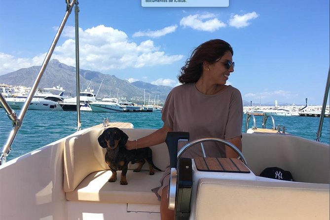 Boat Rental without License Puerto Banus - Why the Self-Drive Format Works