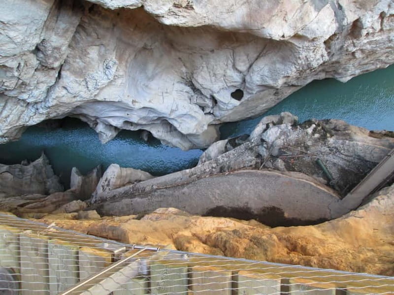 Caminito del Rey from Malaga all included - Walking the 3.25-hour Caminito route