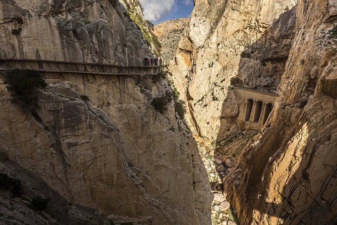 Caminito del Rey Tour from Malaga - What the guides add to the experience