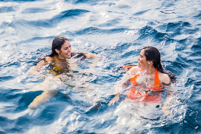 Catamaran tour with swimming stop in Malaga - Booking and cancellation advice
