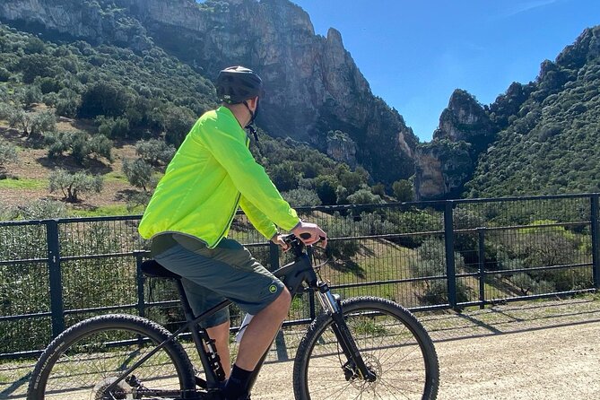 Cycling - Via Verde de la Sierra - Easy Difficulty - Ronda - Key points at a glance