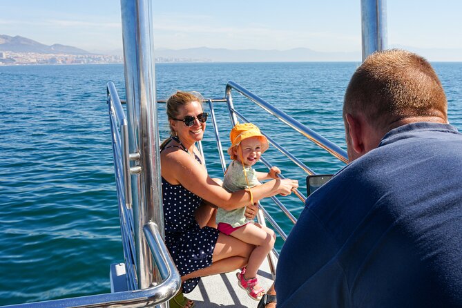Dolphin Sightseeing Boat Tour from Benalmadena - Comforts, snacks, and the crowd factor