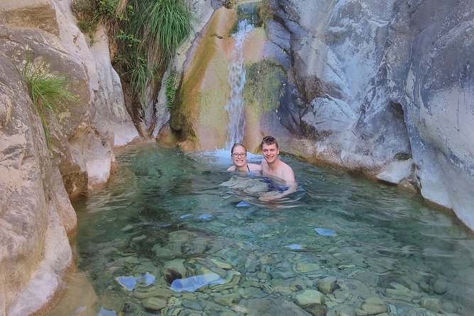 El Saltillo Gorge and White Village Hiking Tour from Malaga - What the guide adds to the day
