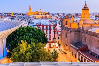 Excursion from Malaga to Seville with tickets to the Real Alcázar