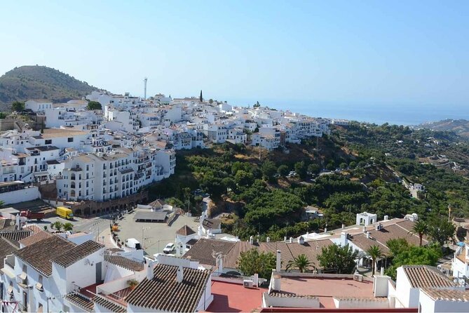 Excursion to Nerja & Frigiliana. - The coach ride and the Axarquía coast