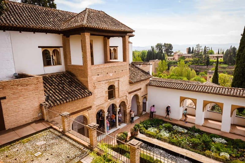 From Costa del Sol: Granada Full-Day Tour - Who should book this Granada tour?