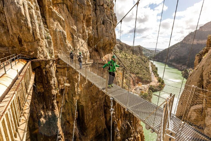 From Costa del Sol & Malaga: Caminito del Rey Guided Tour - Waiting time and the pace of the route