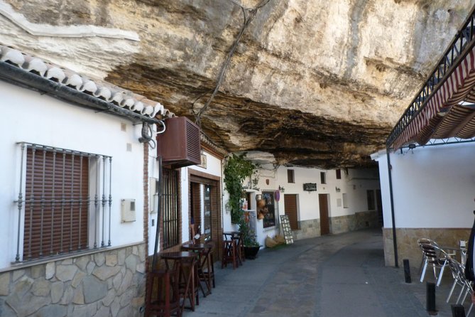From Costa del Sol: Ronda and Setenil de las Bodegas - Why this two-town route works
