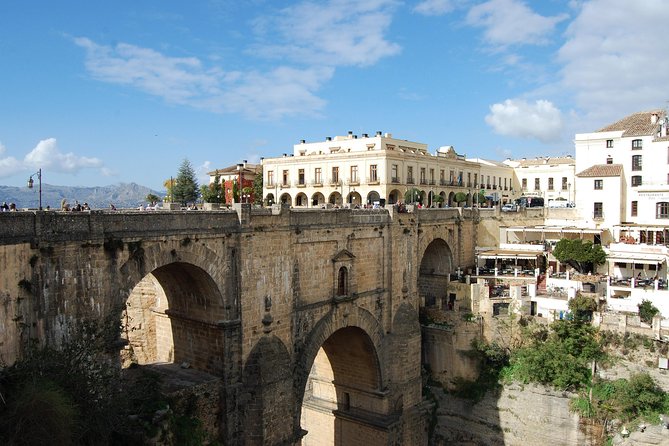 From Costa del Sol: Ronda and Setenil de las Bodegas - Ronda and the great gorge