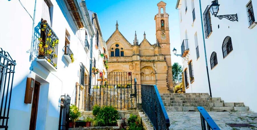 From Málaga: Caminito del Rey & Antequera: Dolmens and free time - What to bring and who should skip it