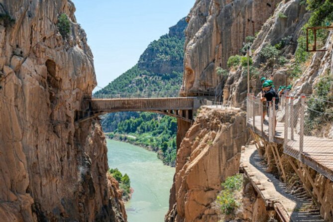 From Malaga Caminito del Rey Guided Tour with transportation - Guides who make the route easier to follow