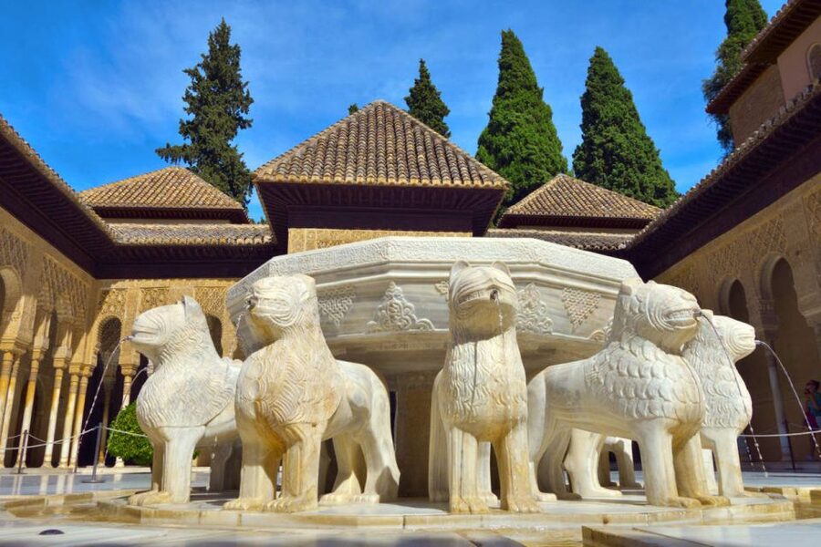 From Malaga: Granada Full-Day Trip with Alhambra - Who will enjoy this day trip?