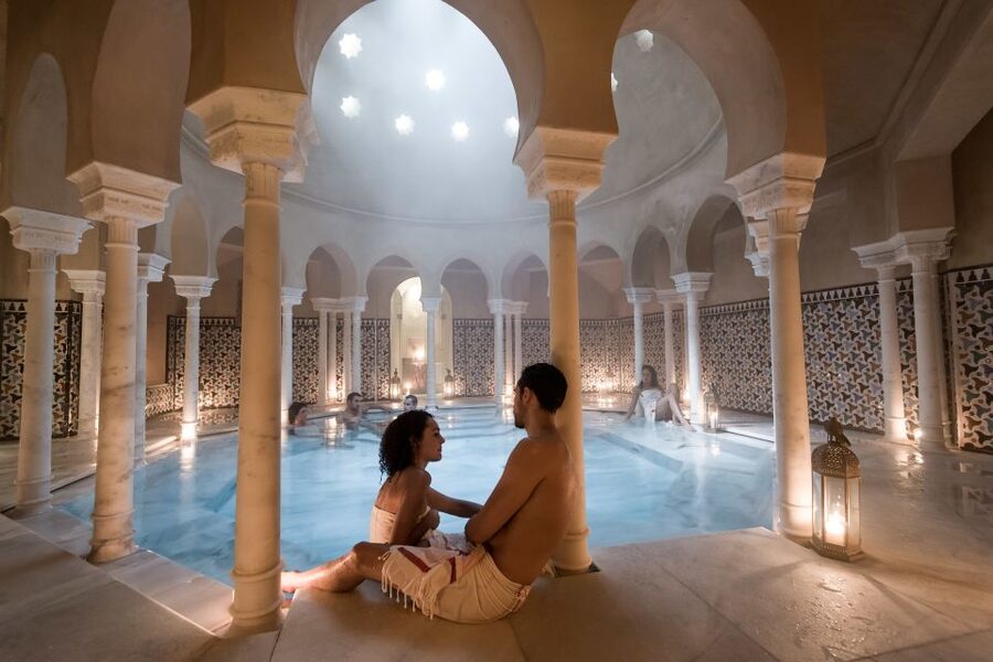 From Malaga: Hammam Bath, Kessa and Relaxing Massage Tour - Mint tea in the lounge
