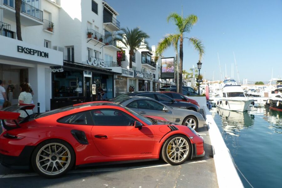 From Malaga or Costa del Sol: Mijas, Marbella & Puerto Banus - What the coach journey is really like