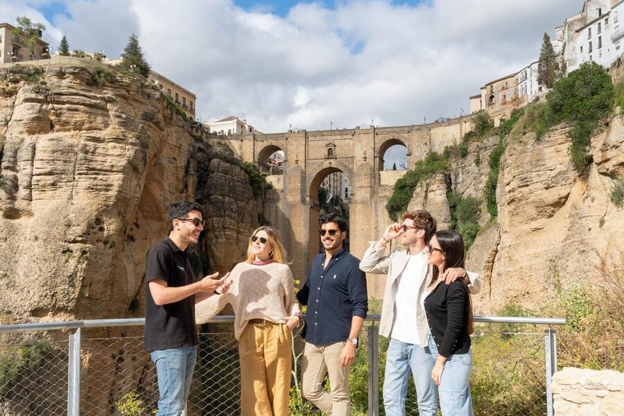From Málaga: Ronda, White Village & Sevilla Day Trip - Ronda and the Puente Nuevo