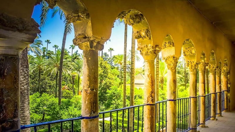 From Malaga: Seville Day Trip with Real Alcázar Tickets - Who should book this day trip?