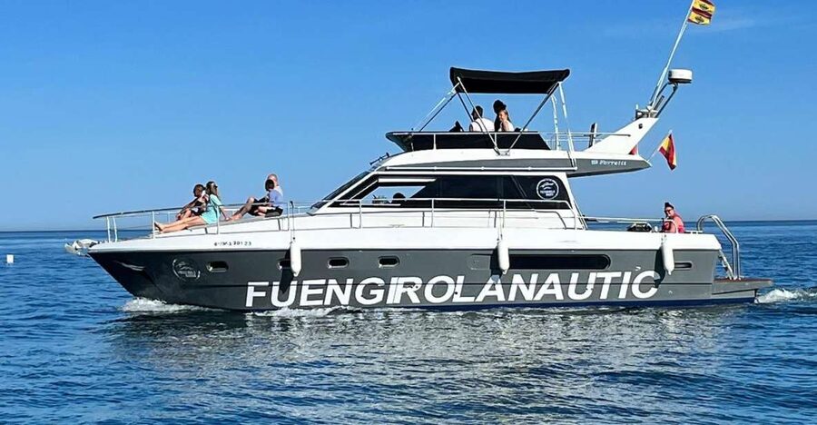 Fuengirola: Dolphin Spotting Tour - Searching offshore for dolphins