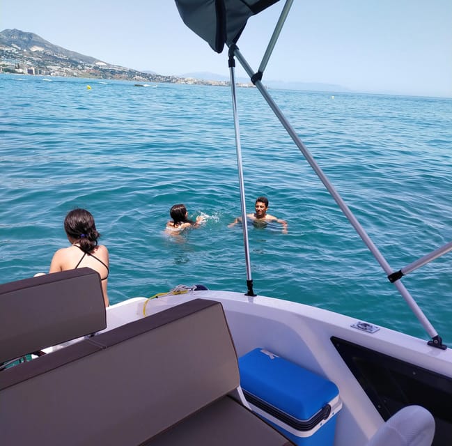Fuengirola: Dolphin Watching Tour with Snacks and Drinks - What the $41 Price Really Covers