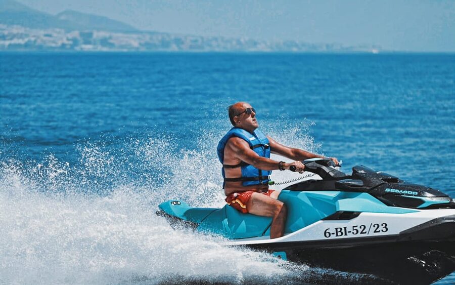 Fuengirola: Jet Ski Rental - What 30 or 45 minutes feels like