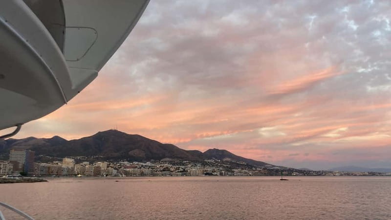 Fuengirola: Sunset Boat Tour - Cocktail Dinner & Champagne - Cocktail dinner, tapas, wine, and real champagne