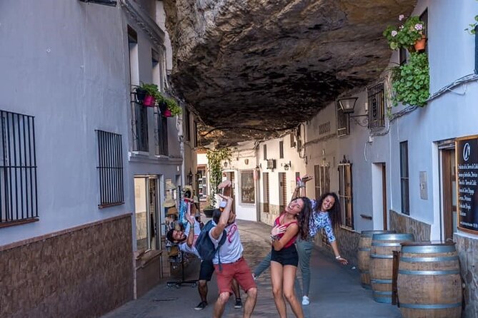 Full Day Guided Malaga Ronda Day Tour - Coach travel keeps the day simple