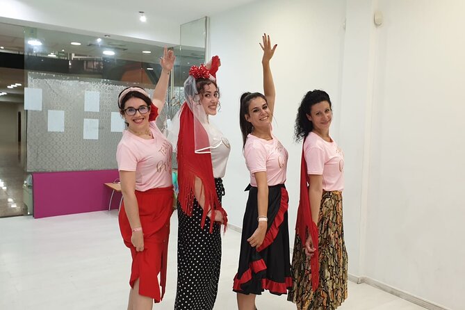 Fun, fast, flamenco: learn to dance flamenco rumba in 45 minutes - What to wear and what to expect in the room