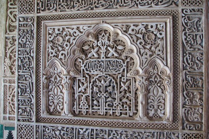 Granada Full Day Tour From Malaga - Granada after the palace: guided walk or free time