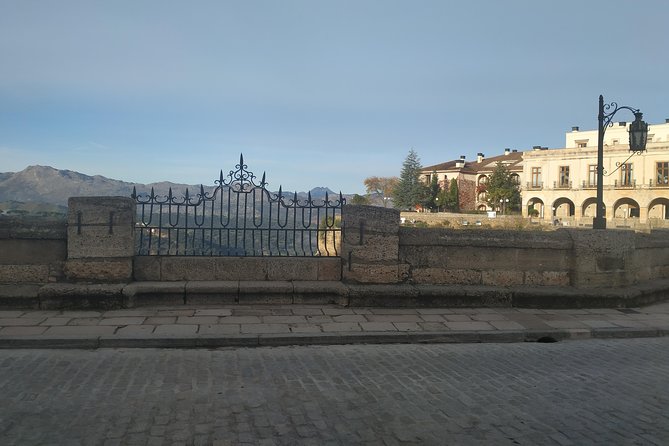 Guided Tour of Ronda - The New Bridge from Every Useful Angle