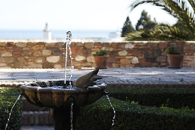 Guided visit to the Roman Theater and Alcazaba in Malaga - What the feedback tells you