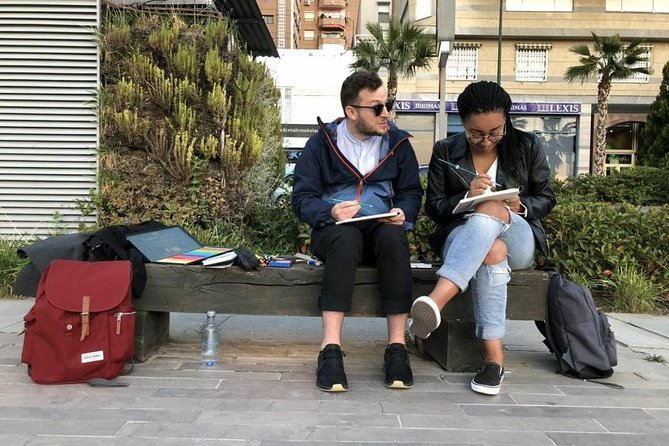 I DRAW Malaga: Art and Drawing Lesson - by OhmyGoodGuide! - Why this Malaga art class is different