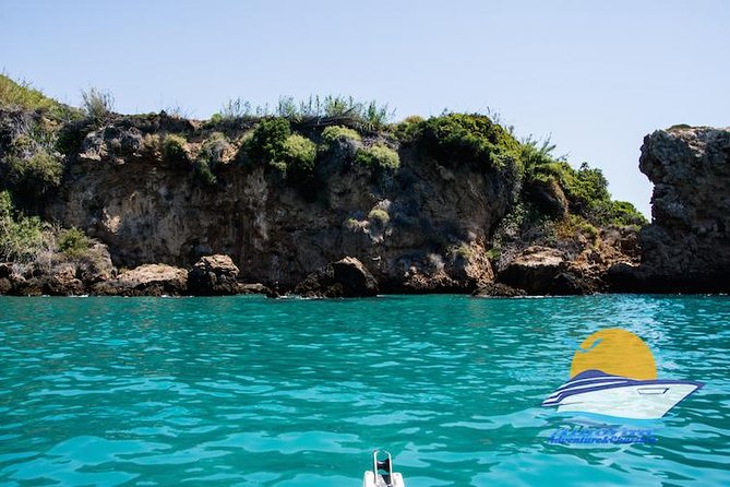 Luxury Yatch trips + Open Bar + Tapas + Paddle Surf + Snorkel - Is the two-hour length enough?