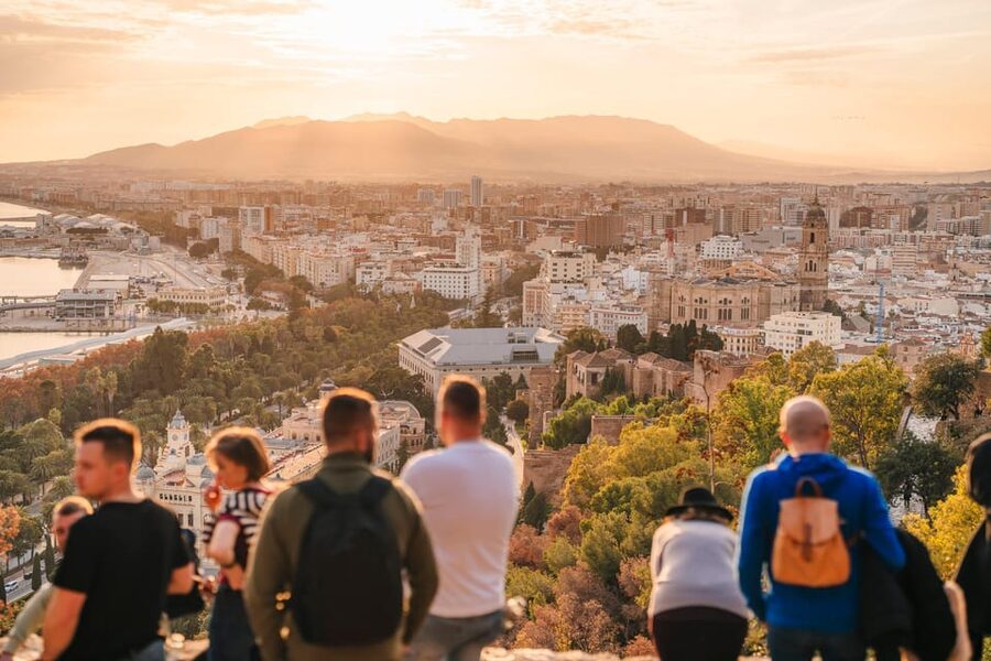 Málaga 1-hour by TukTuki: Essential and Private Tour - Key points to know before booking