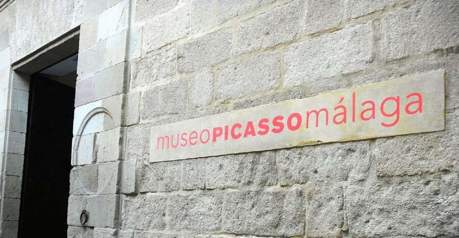 Málaga: 2-Hour Picasso Museum Private Guided Tour - What the private format changes