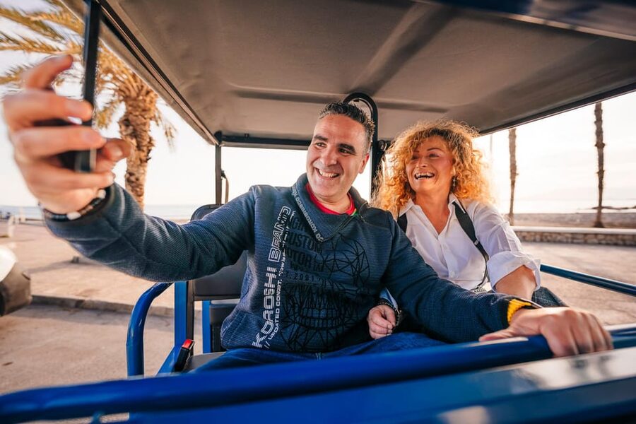 Málaga 2-Hour TukTuki Tour: Private Experience - Pompidou Centre and the waterfront finish