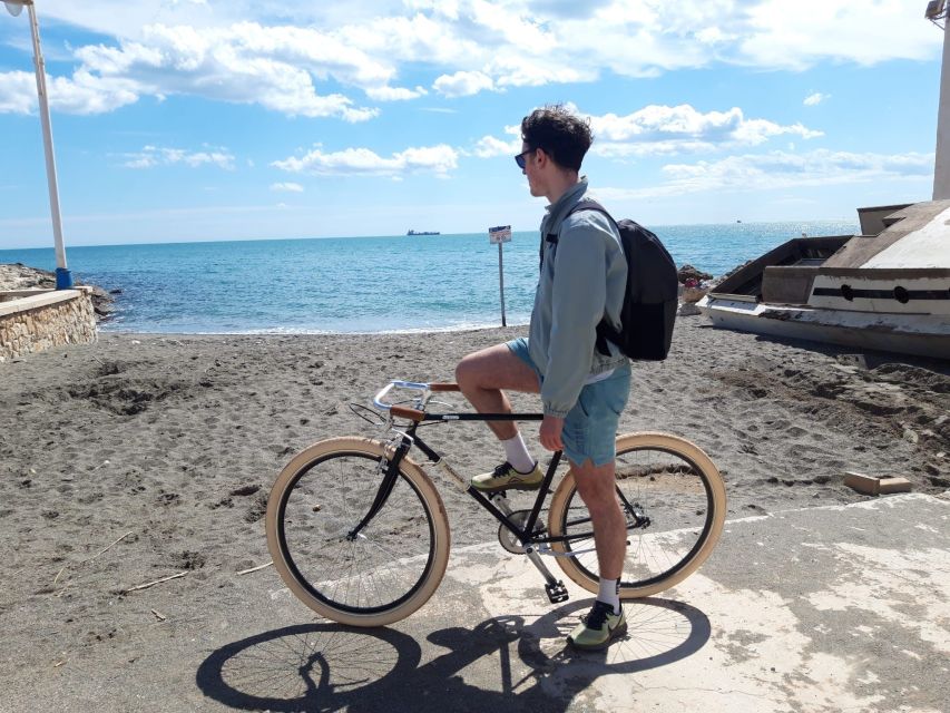 Malaga: Bike Rental for City Discovery Route & Beaches - Peñón del Cuervo and the beaches beyond the center