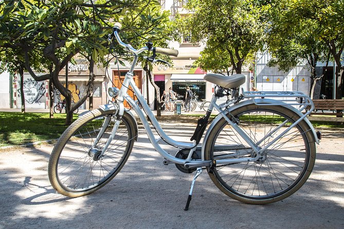 Malaga Bike Rental - Starting at C. Vendeja, 6 in central Malaga