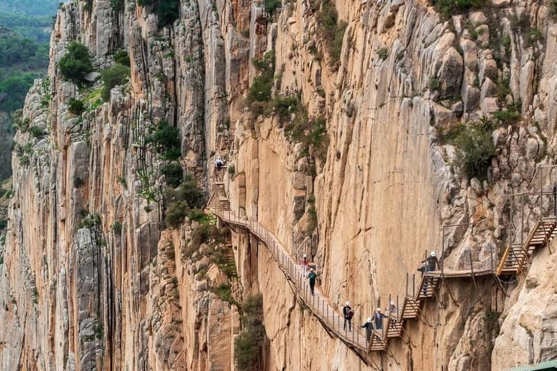 Málaga: Caminito del Rey and Álora Village Tour with Tapas - FAQ