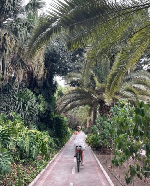 Malaga: Castle Hill and Fisherman Village E-Bike Tour - Miramar Palace and the route back to Muelle Uno