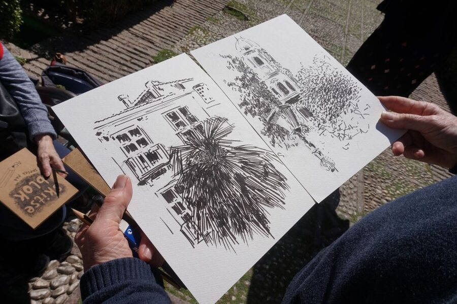 Malaga: Drawing & Painting Lesson Outdoors - Materials included, from charcoal to watercolor