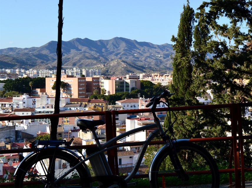 Malaga: Electric Bike Rental - What is included and what you still need