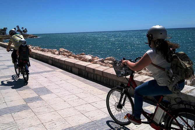 Malaga Electric Bikes Guided Tour - Why an e-bike works so well in Málaga