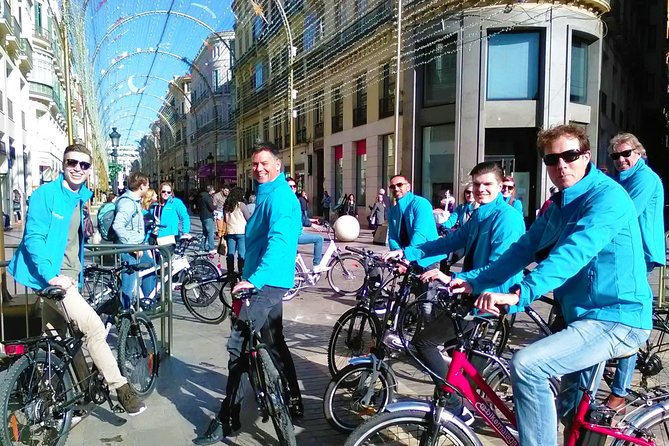Malaga Electric Bikes Guided Tour - Along the beaches and out to the lighthouse